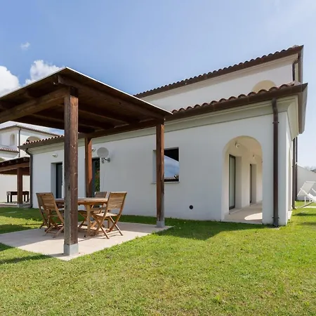 Green Residence Olbia אולביה