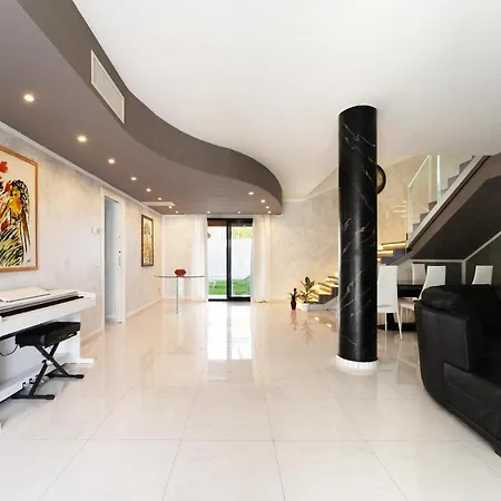Geovillage Apartmanhotel 4*